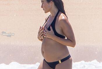 Olivia Culpo Pregnancy And Sexy Bikini Beach Pics
