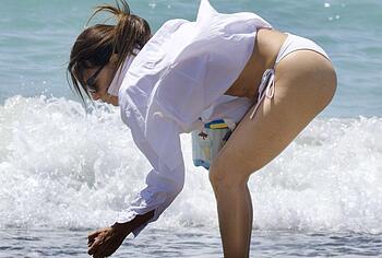 Eva Longoria Pussy Cameltoe and Bikini Ass Shots