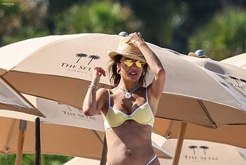 Alessandra Ambrosio Thong Bikini And Ass Beach Pics