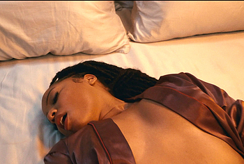 Chloe Bailey Nude And Sex Scenes in Strung