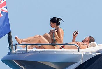 Amelia Gray Topless And Tiny Bikini Photos