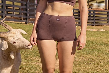 Millie Bobby Brown Flashing Brown Nipples and Bikini Ass Pics