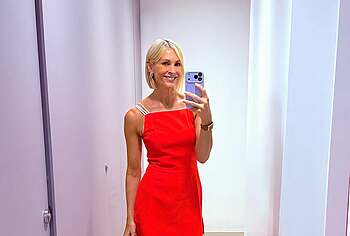 Jenni Falconer Hot Lingerie And Upskirt Photos