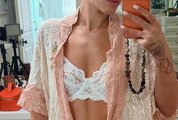 Rita Ora Nude Pics And Bikini Lingerie Selfie Shots