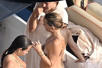 Kate Hudson Relaxing In Tiny Bikini On a Yacht