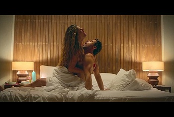 Mabel Moreno Nude And Sex Scenes in Susana and Elvira No Plan B