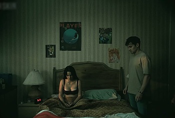 Inde Navarrette Nude And Sex Scenes in Obsession