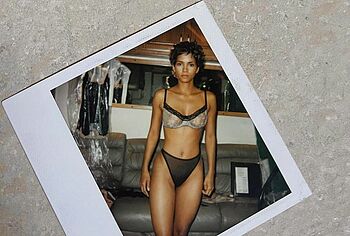 Halle Berry Nude Tits And Lingerie Photos