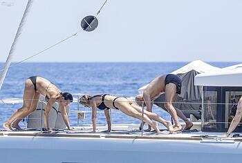 Michelle Hunziker Bikini And Asshole Oops Photos