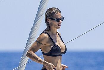 Michelle Hunziker Bikini And Asshole Oops Photos