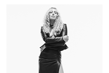 Miley Cyrus Nude And Lingerie Wonderland Magazine Photoshoot