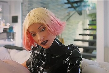 Olivia Wilde Nude And BDSM Scenes in I Want Your Sex