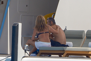 Jennifer Aniston Caught By Paparazzi In Bikini Top On A Yacht