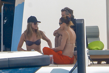 Jennifer Aniston Caught By Paparazzi In Bikini Top On A Yacht