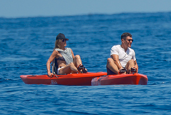 Jennifer Aniston Caught By Paparazzi In Bikini Top On A Yacht
