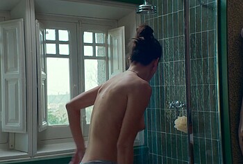 Stephanie Magnin Nude Bath Scenes in The Truthers