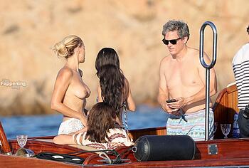 Brooks Nader Topless And Pussy Upskirt Yacht Photos