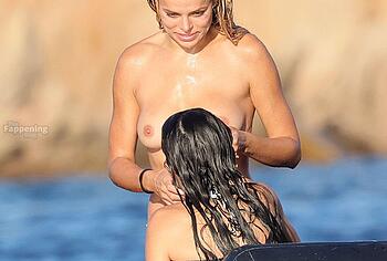 Brooks Nader Topless And Pussy Upskirt Yacht Photos