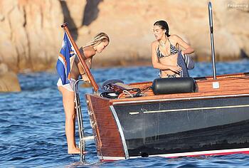 Brooks Nader Topless And Pussy Upskirt Yacht Photos