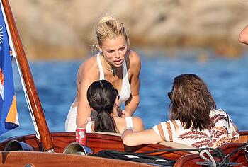 Brooks Nader Topless And Pussy Upskirt Yacht Photos