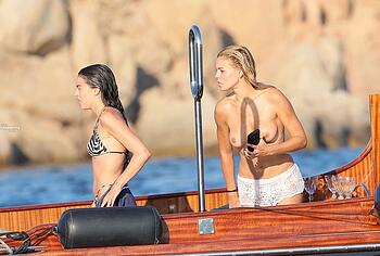 Brooks Nader Topless And Pussy Upskirt Yacht Photos