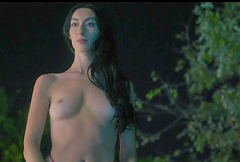Hailey Mauk Frontal Nude And Bikini Scenes in Housemaid