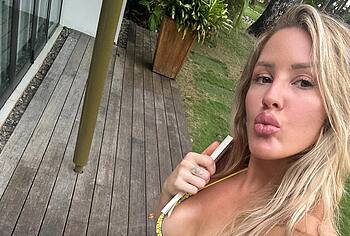 Ellie Goulding Nude And Lacy Lingerie Photos