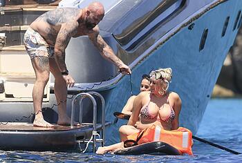 Bebe Rexha Exposed Big Booty In Tiny Bikini