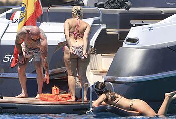 Bebe Rexha Exposed Big Booty In Tiny Bikini