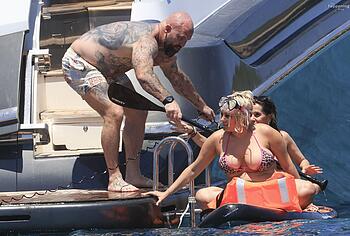 Bebe Rexha Exposed Big Booty In Tiny Bikini
