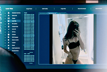 Gal Gadot Sexy Lingerie Hot Bath Scenes in The Runner