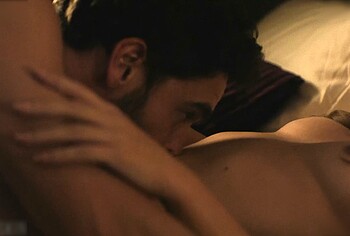 Lili Reinhart Nude And Sex Scenes in The Love Hypothesis