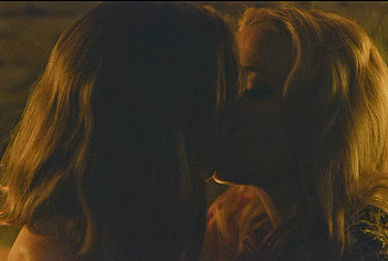 Gillian Anderson and Hannah Einbinder Nude Lesbian Scenes in Teenage Sex and Death at Camp Miasma