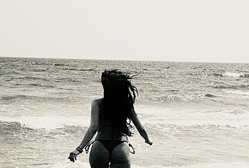 Dafne Keen Nip Slip And Bikini Photos