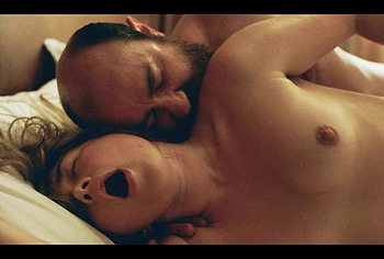 Florence Pugh Nude And Rough Sex Scenes in East of Eden