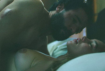Florence Pugh Nude And Rough Sex Scenes in East of Eden