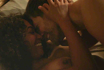 Lyndie Greenwood Nude And Sex Scenes in The Other People