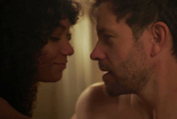 Lyndie Greenwood Nude And Sex Scenes in The Other People