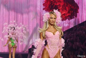 Candice Swanepoel Sexy Lingerie in The Victorias Secret Fashion