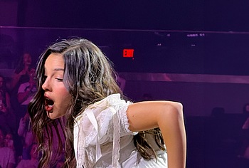 Olivia Rodrigo Nip Slip And Upskirt Photos